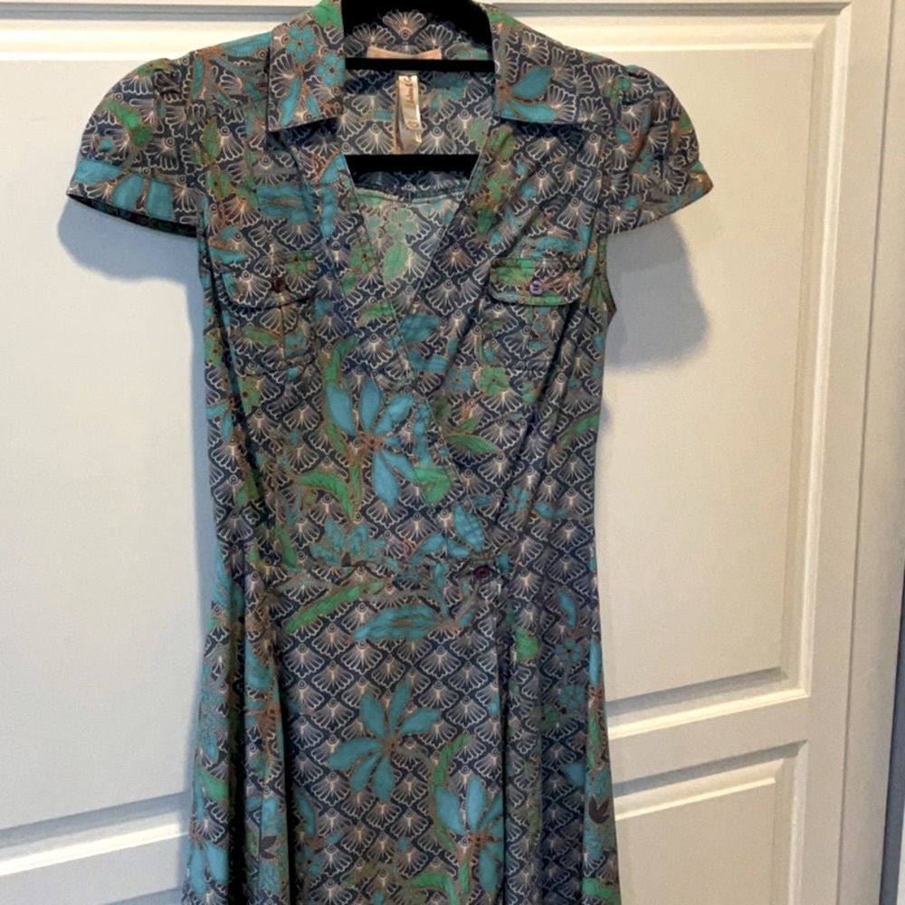 Floral Print Collared Midi Dress in Teal and Gray